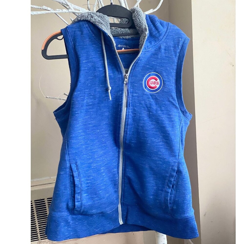 CUBS Women’s fleece-lined vest